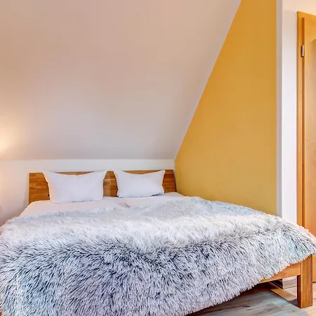 Haus Sonnenschein Leuchtfeuer Apartment Trassenheide